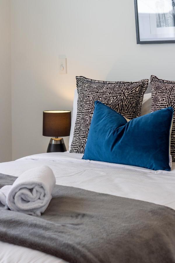 Apartment Upper Riccarton Dream - 2 Bed 2 Bath W/carpark *