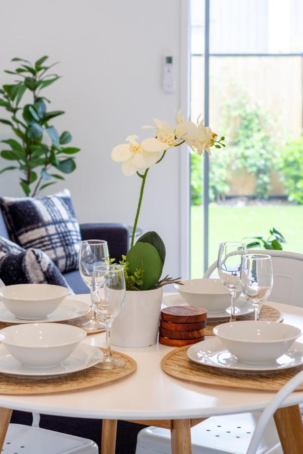 Apartment Upper Riccarton Dream - 2 Bed 2 Bath W/carpark *