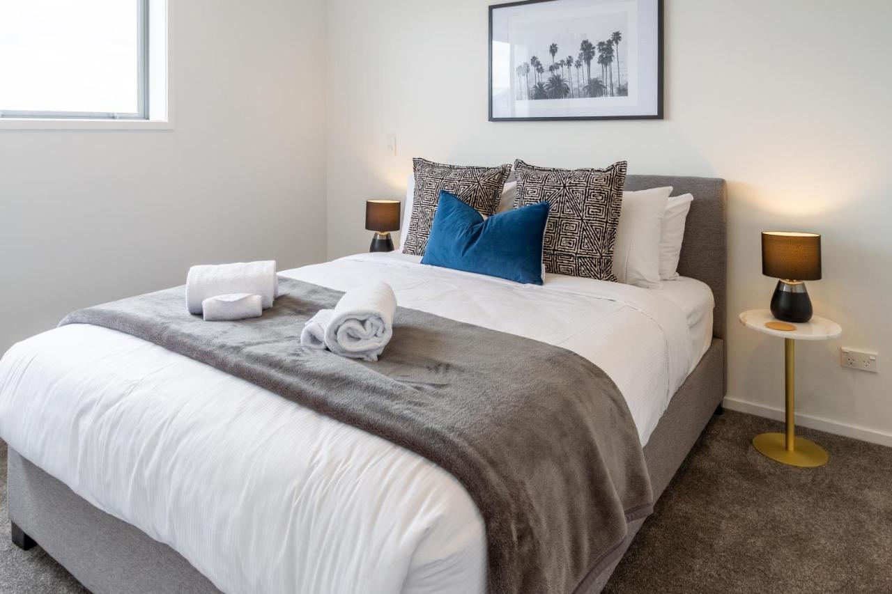 Upper Riccarton Dream - 2 Bed 2 Bath W/carpark Christchurch